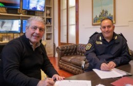 Matínez firmó un comodato que asegura el pronto inicio de la Escuela de Policía