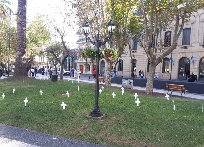 Manifestación frente a la Municipalidad.