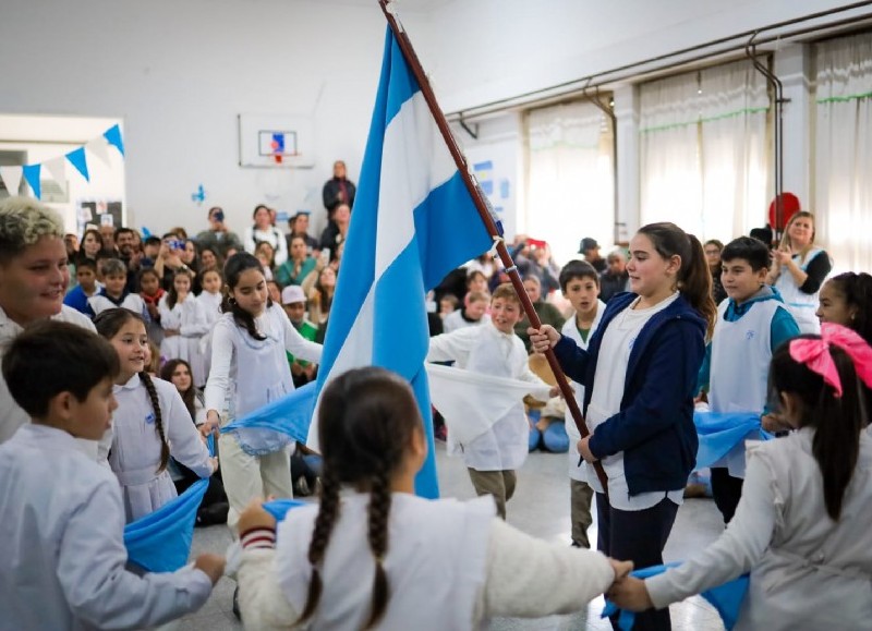 La escuela se vistió de gala.