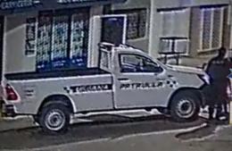 Detenido por vandalizar dos comercios