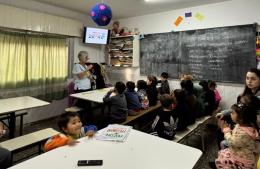 Pergamino capacita en salud bucal a los niños de distintos barrios