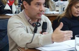 Francisco Illia: “El pliego es muy claro, el municipio tiene el control permanente del servicio”