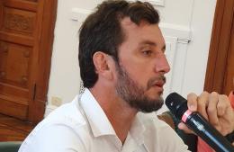 Cruces por el veto: Llan de Rosos cuestionó al intendente y reclamó una “decisión política” por los salarios