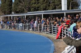 Suspendieron la fecha de fútbol infantil para que los niños asistan a la inauguración de la pista de atletismo