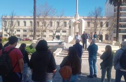 Jubilados en lucha cumplen tres meses de reuniones en Plaza Merced