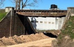 Avanza la obra de conexión vial que unirá los Barrios Desiderio de la Fuente y Virgen de Itatí