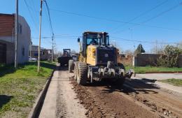 Más asfalto para diferentes arterias en el Barrio Ameghino