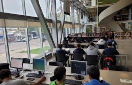 Cada vez más escuelas visitan la Biblioteca Menéndez