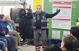 Defensa Civil ofreció una capacitación en primeros auxilios y RCP en la Escuela Nº 401