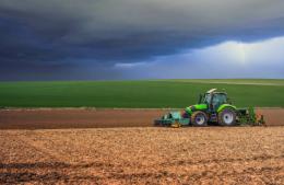 Tras el fallo en la causa Ortiz, productores buscan revisar la zona de exclusión para agroquímicos