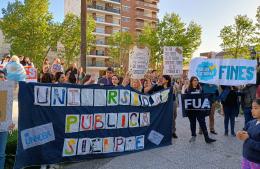 Al grito de “la patria no se vende”, Pergamino también marchó en defensa de la universidad publica