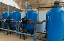 Proponen la instalación de plantas potabilizadoras para garantizar agua segura en barrios afectados