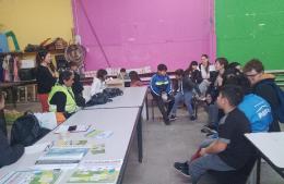 Salud brindó una charla sobre dengue a alumnos del CEC N° 802